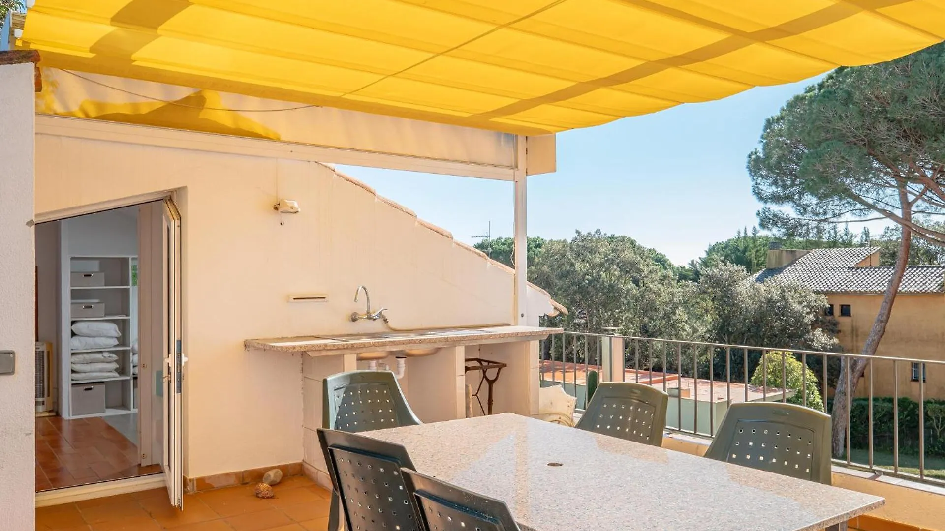 As-7 Calella De Palafrugell 5 Pax Apartment Spain